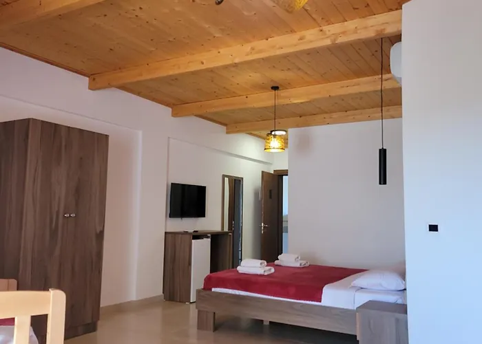 Lahuta E Vjeter Agroturizem