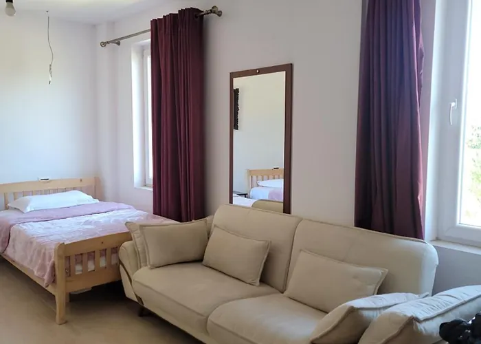 Lahuta E Vjeter Agroturizem Lac