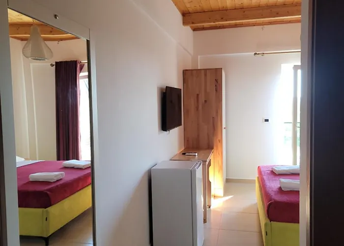 Lahuta E Vjeter Agroturizem Hotel