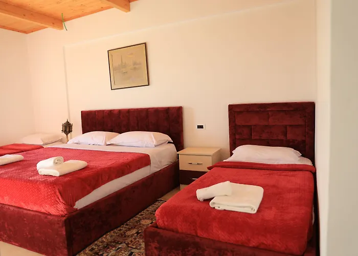 Lahuta E Vjeter Agroturizem Lac