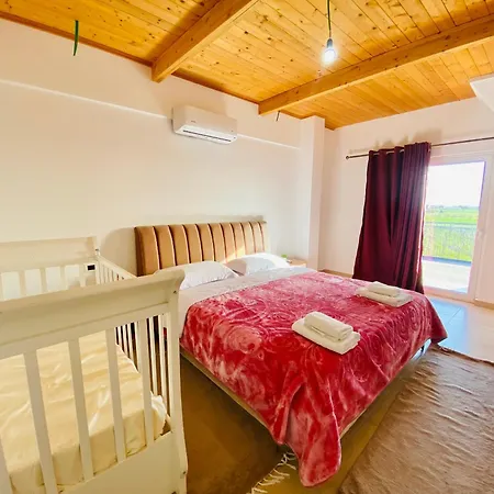 Lahuta E Vjeter Agroturizem 3* Lac