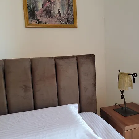 Hotel Lahuta E Vjeter Agroturizem