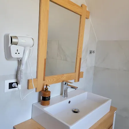 Lahuta E Vjeter Agroturizem 3*