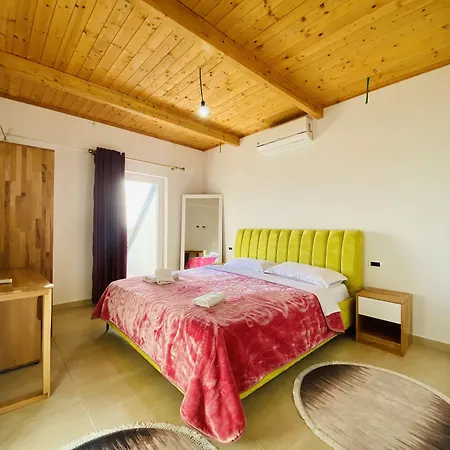 Hotell Lahuta E Vjeter Agroturizem