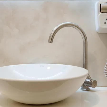 Lahuta E Vjeter Agroturizem Hotel 3*