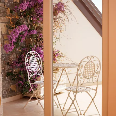 Lahuta E Vjeter Agroturizem Hotel Lac
