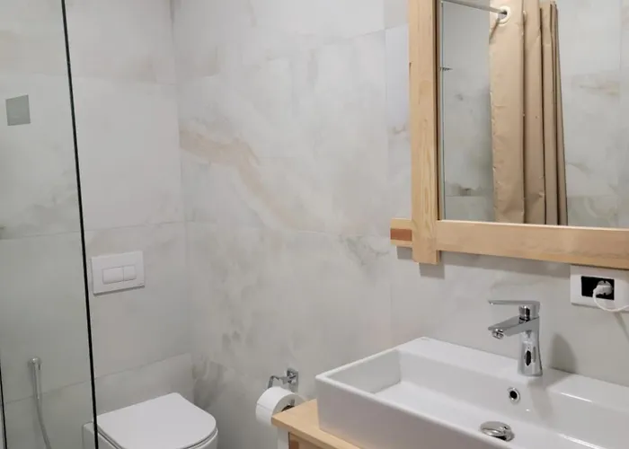 Lahuta E Vjeter Agroturizem Lac